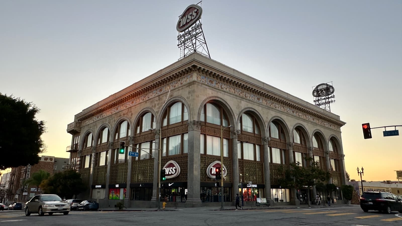 #279: Young’s Market Company Building (Westlake)